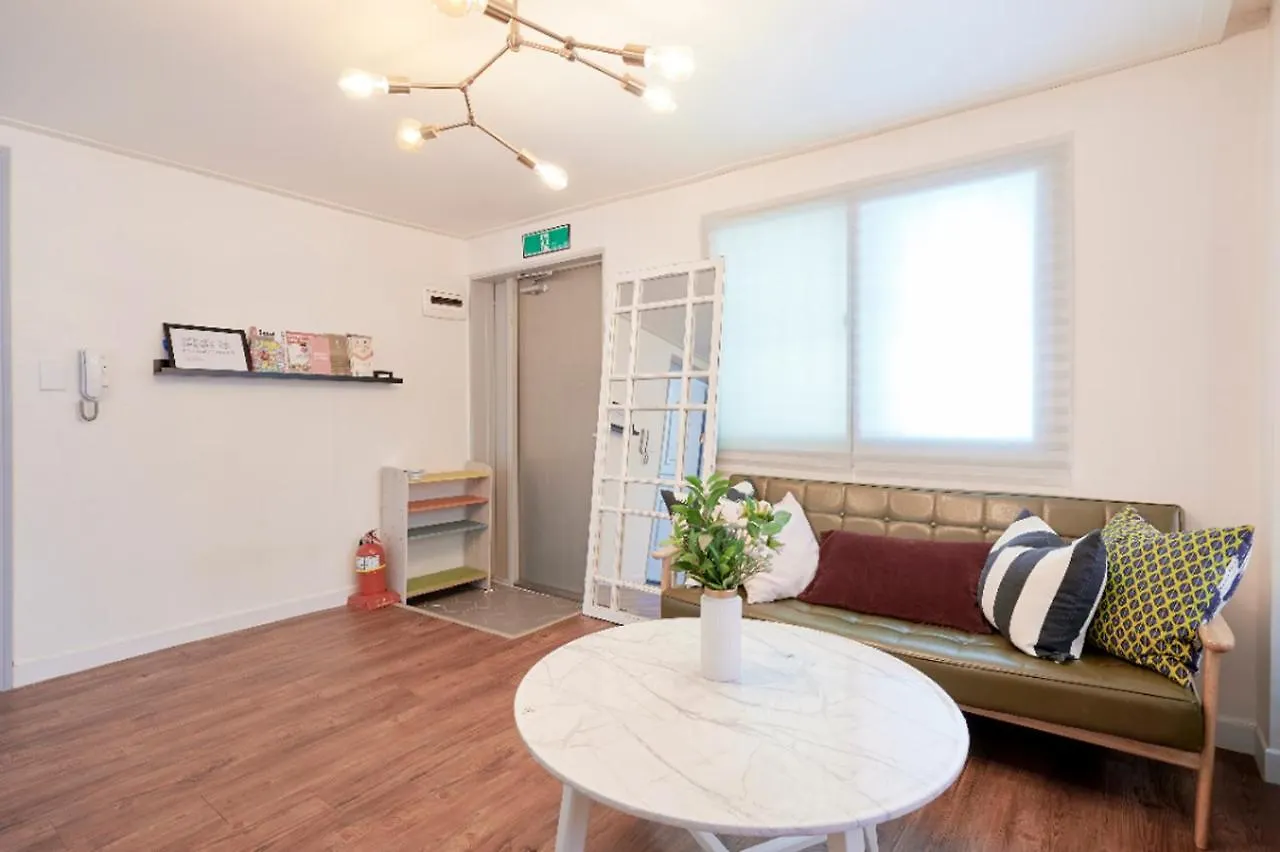 Pensión Apelbaum2 Hongdae Hotel Seúl Corea del Sur